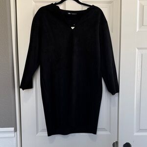 NWT Zara Black Long Sleeve V-Neck Dress - Size Medium